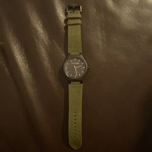 New Without Tags Mens Olive Green Swell Watch